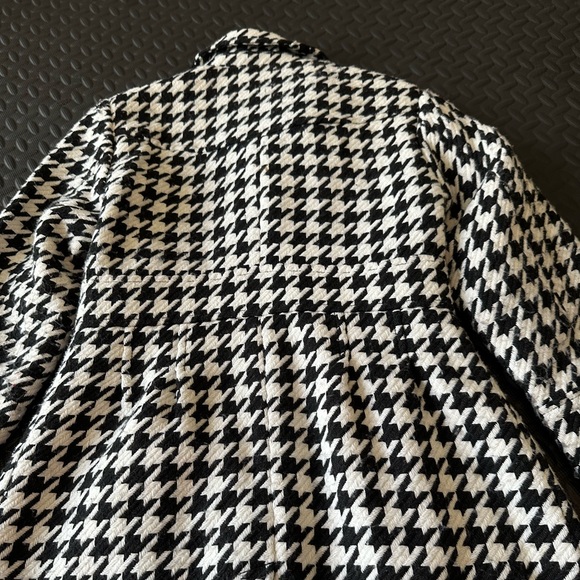 George Black & White Houndstooth Winter Coat - Picture 7 of 10